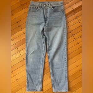 Levi's vintage 550 Light Wash Straight Jeans